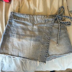 Wee the Free Jean skort size 6